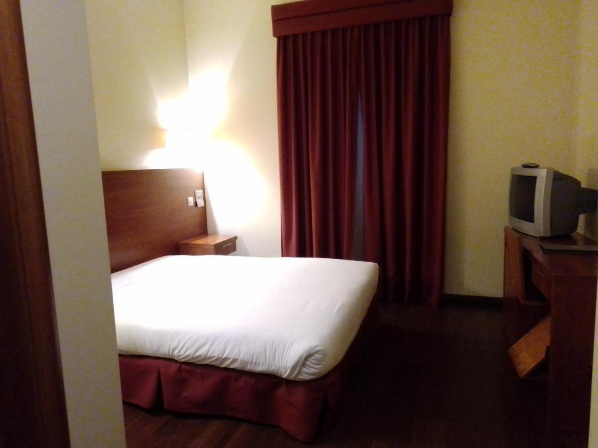 Hotel Acez Vendas Novas Ngoại thất bức ảnh